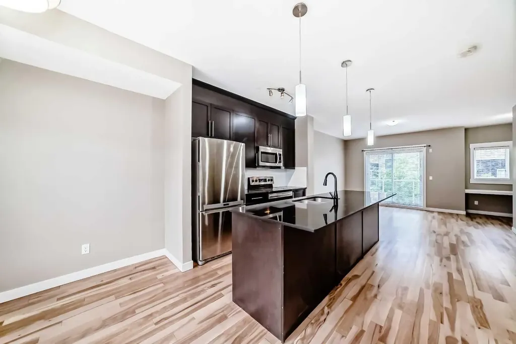 606 Skyview Point Place NE Calgary AB T3N0L7