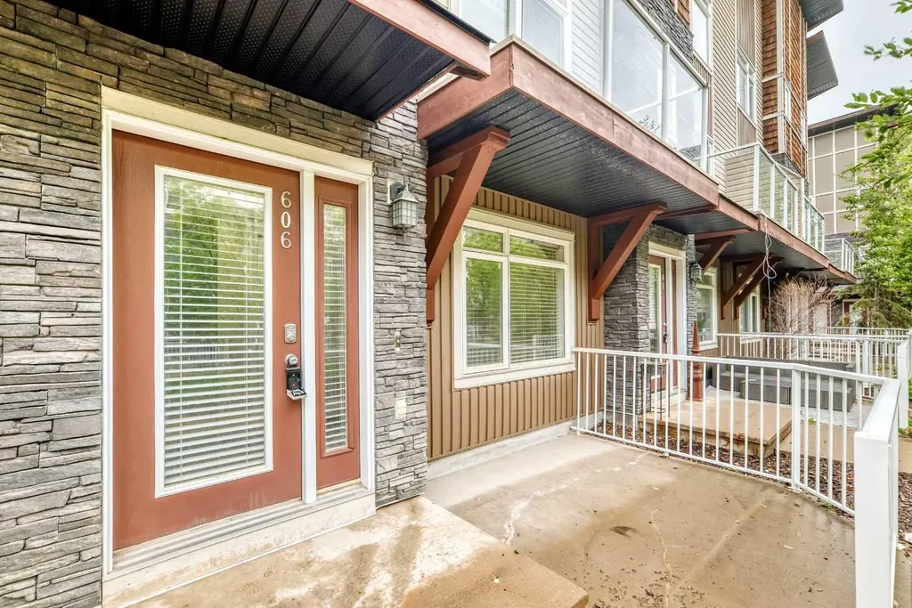 606 Skyview Point Place NE Calgary AB T3N0L7