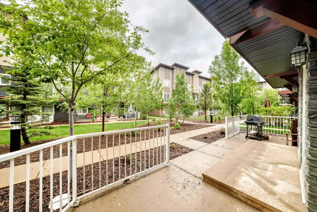 606 Skyview Point Place NE Calgary AB T3N0L7