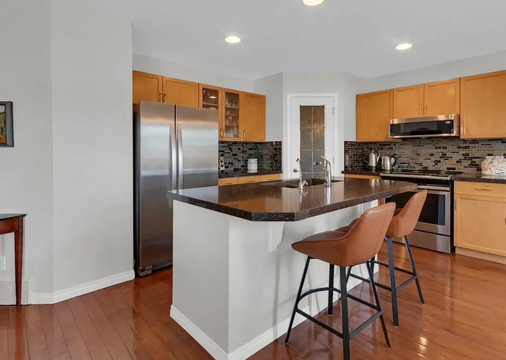 381 Silver Springs Way NW Airdrie AB T4B 2X8