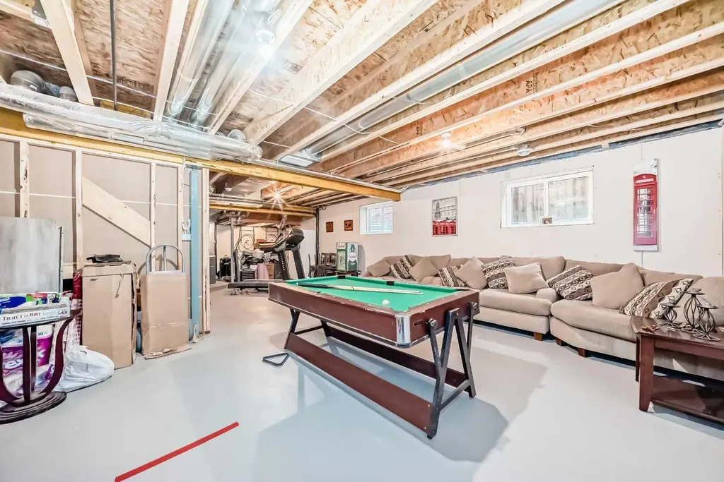 120 Emberside Place Cochrane AB T4C3A8