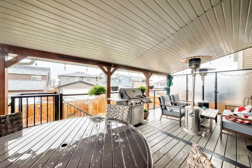 120 Emberside Place Cochrane AB T4C3A8