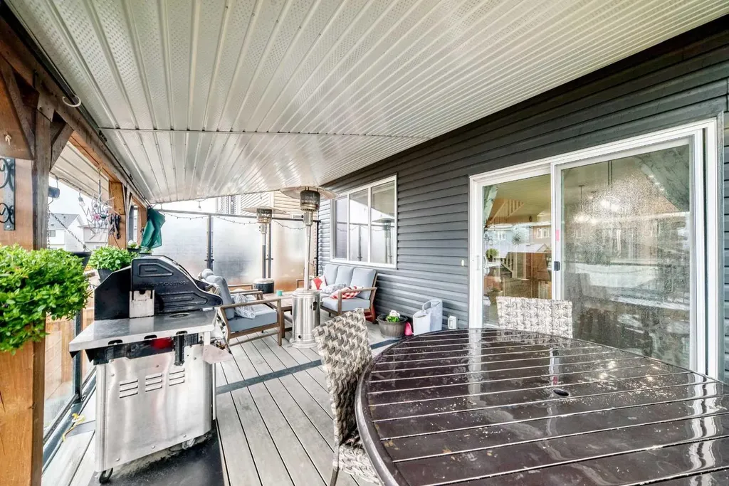 120 Emberside Place Cochrane AB T4C3A8