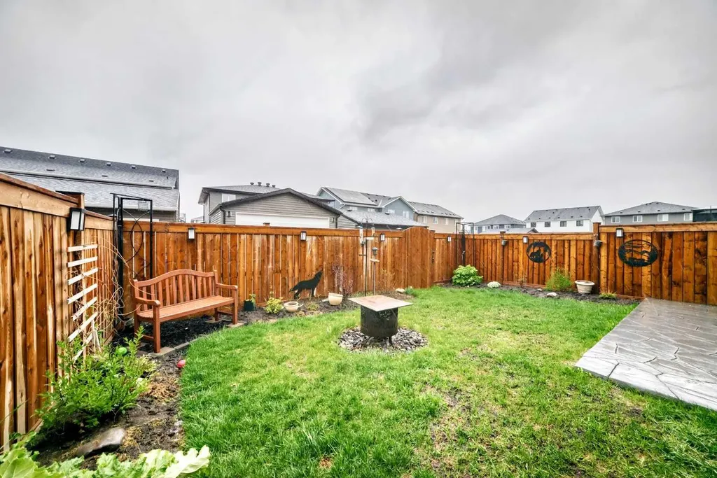 120 Emberside Place Cochrane AB T4C3A8