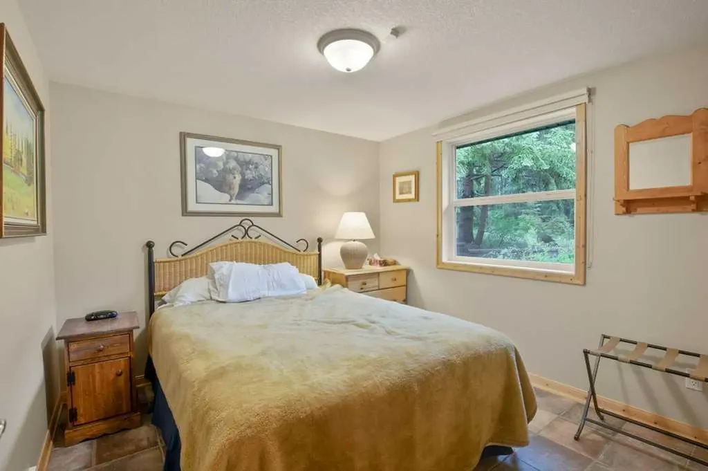 709 Sunhaven Way Sunbreaker Cove AB T0C 0J0