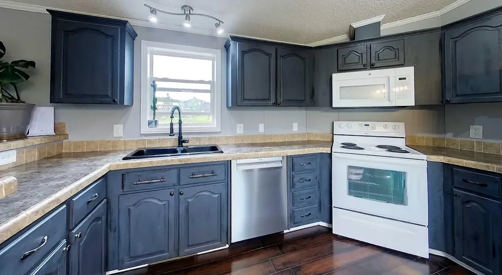 17010 Township Road 542 Rural Yellowhead County AB T7E 3V4