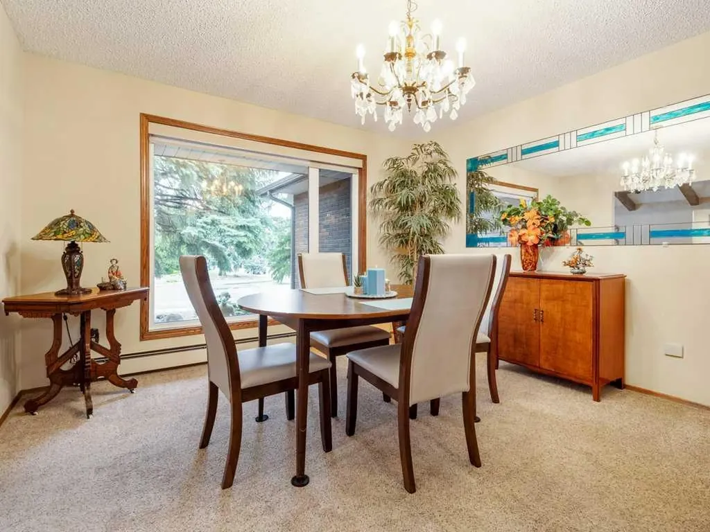 2201 21 Avenue Coaldale AB T1M 1J1