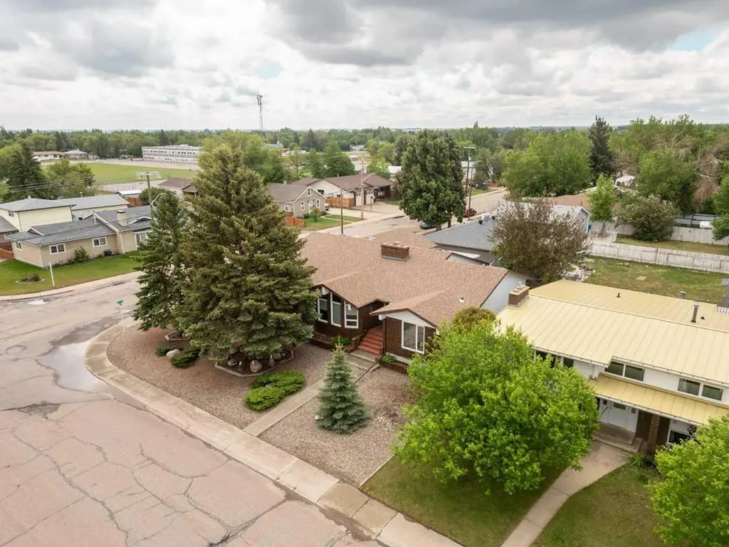 2201 21 Avenue Coaldale AB T1M 1J1