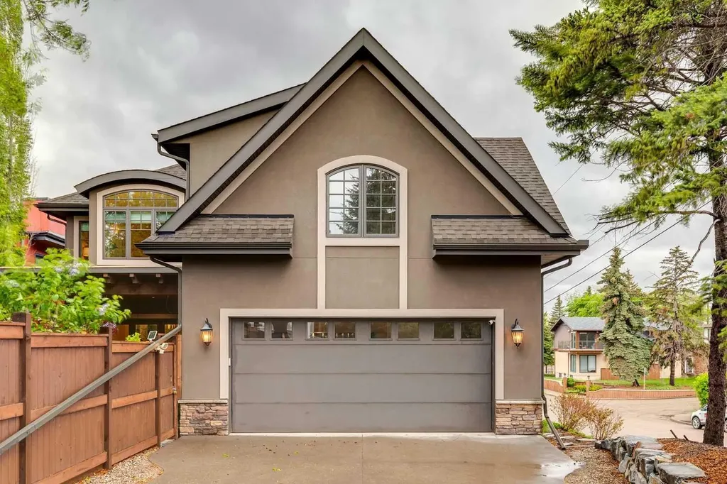 1320 17a Street NW Calgary AB T2N 2E9