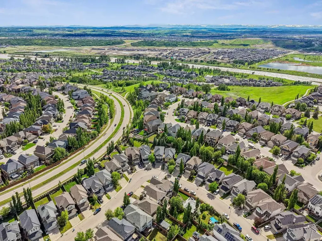 96 Cranridge Crescent SE Calgary AB T3M 0J3