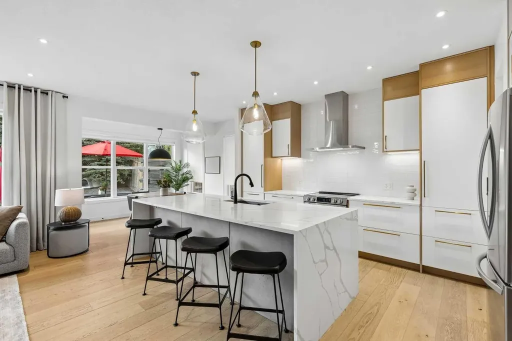 96 Cranridge Crescent SE Calgary AB T3M 0J3