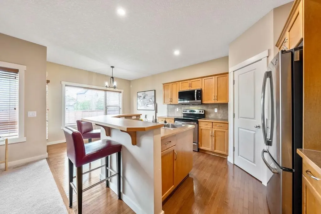 1625 Copperfield Boulevard SE Calgary AB T2Z 0L2
