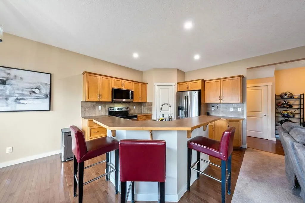 1625 Copperfield Boulevard SE Calgary AB T2Z 0L2