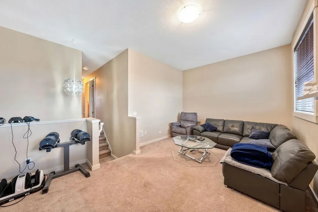 1625 Copperfield Boulevard SE Calgary AB T2Z 0L2
