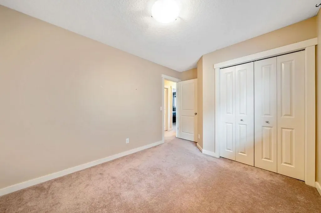 1625 Copperfield Boulevard SE Calgary AB T2Z 0L2