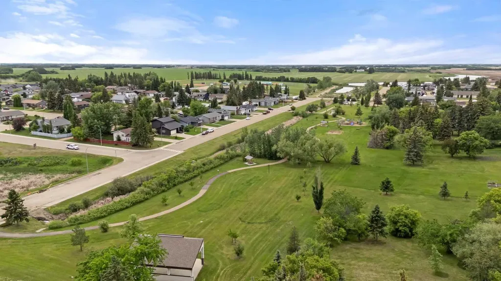 5407 48 Avenue Killam AB T0B 2L0