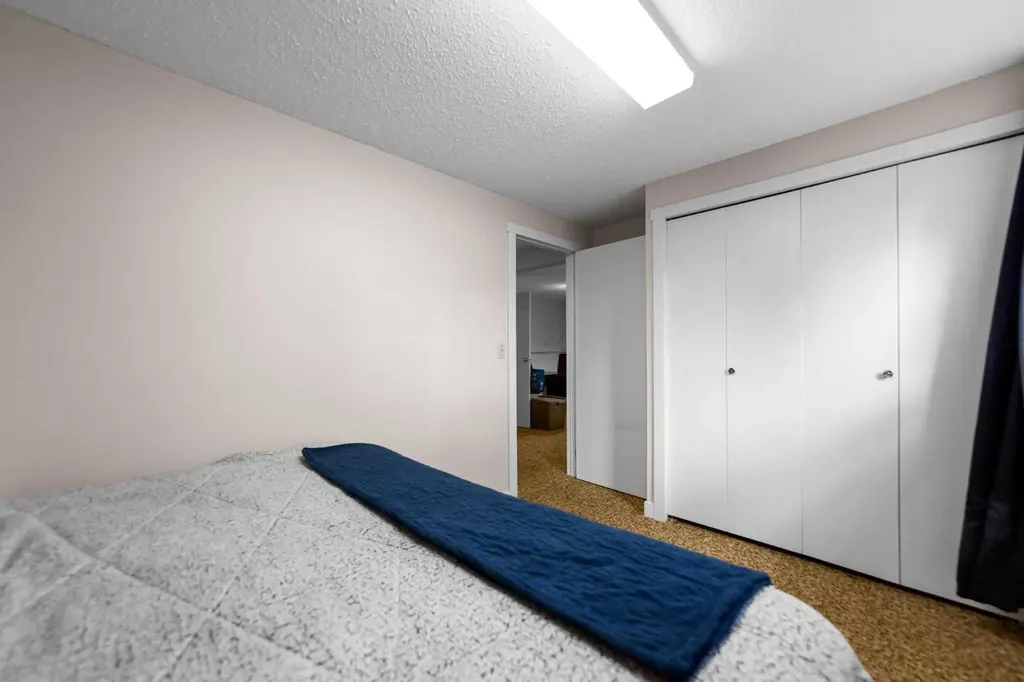 5407 48 Avenue Killam AB T0B 2L0