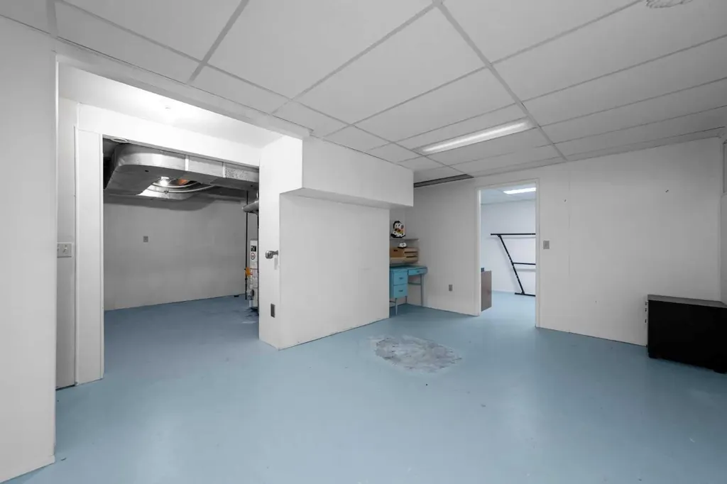 5407 48 Avenue Killam AB T0B 2L0