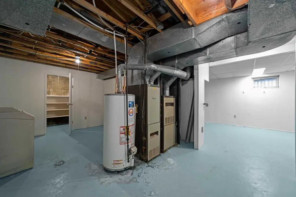 5407 48 Avenue Killam AB T0B 2L0