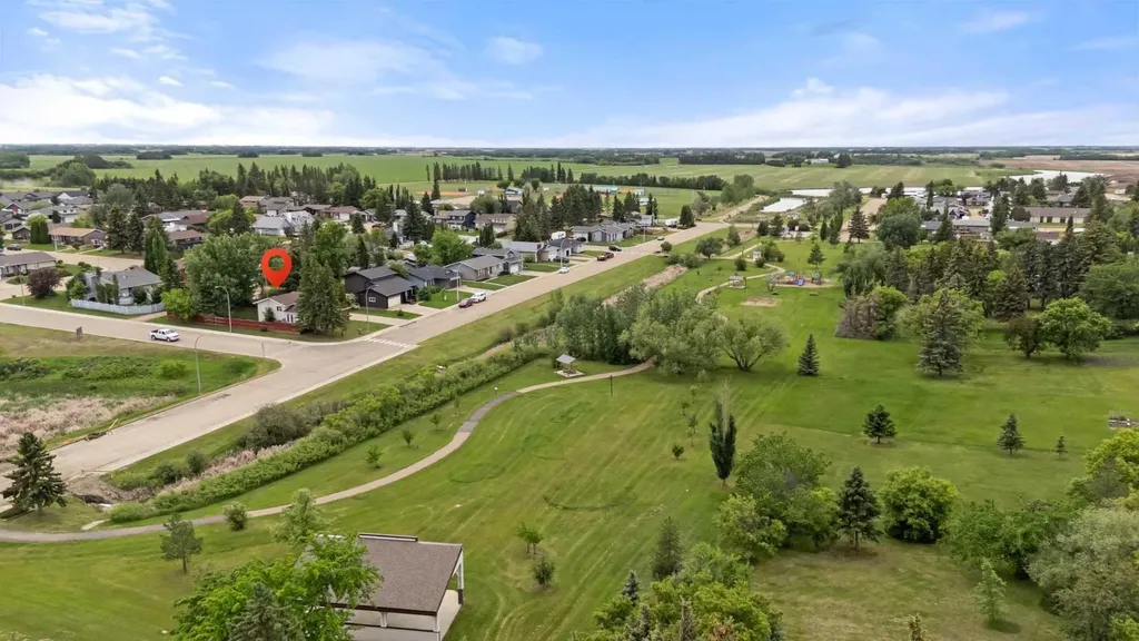 5407 48 Avenue Killam AB T0B 2L0