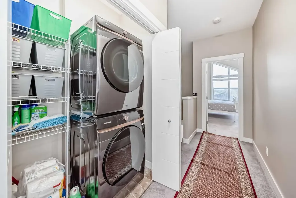 608 Redstone View NE Calgary AB T3N 0M9