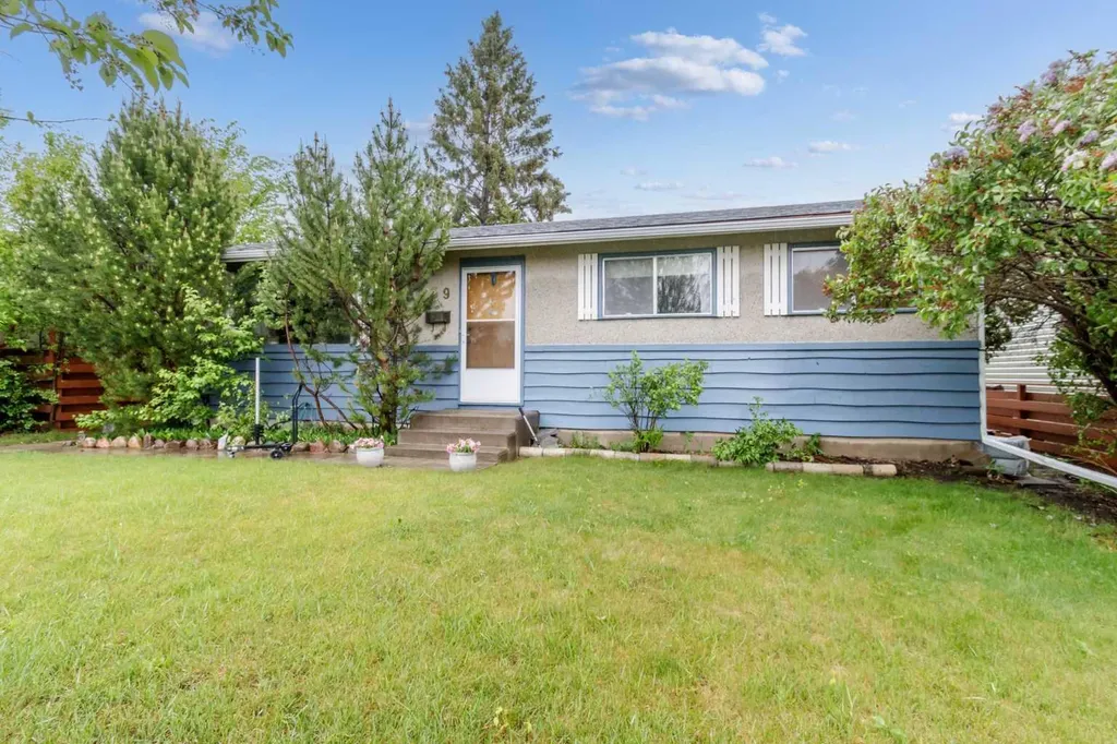 39 Ogden Ave. Avenue Red Deer AB T4N 5B2