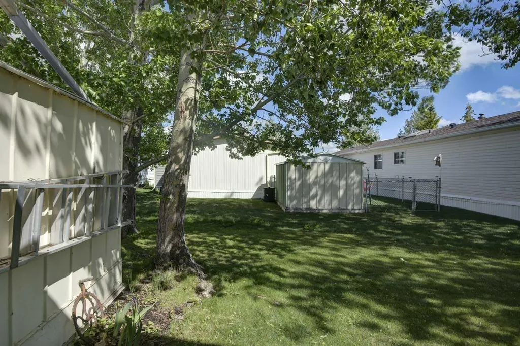 99 Arbour Lake Road NW Calgary AB T3G 4E4