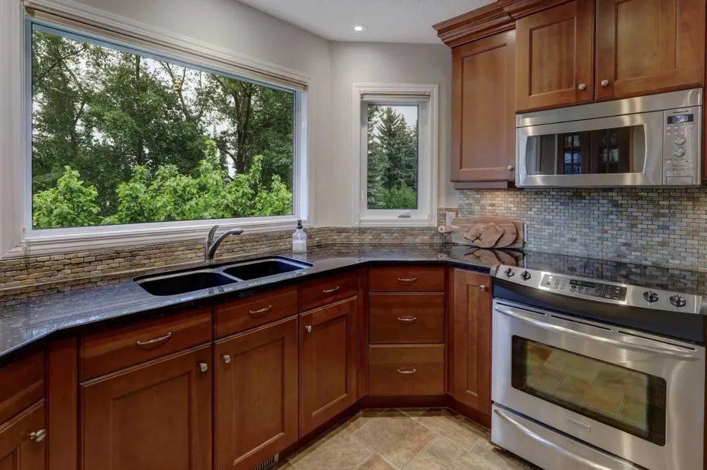 174 Mt Robson Close SE Calgary AB T2Z 2E2