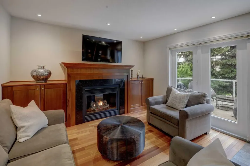 174 Mt Robson Close SE Calgary AB T2Z 2E2
