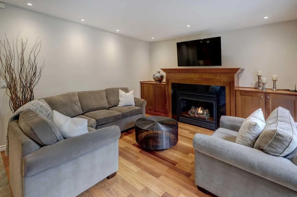 174 Mt Robson Close SE Calgary AB T2Z 2E2