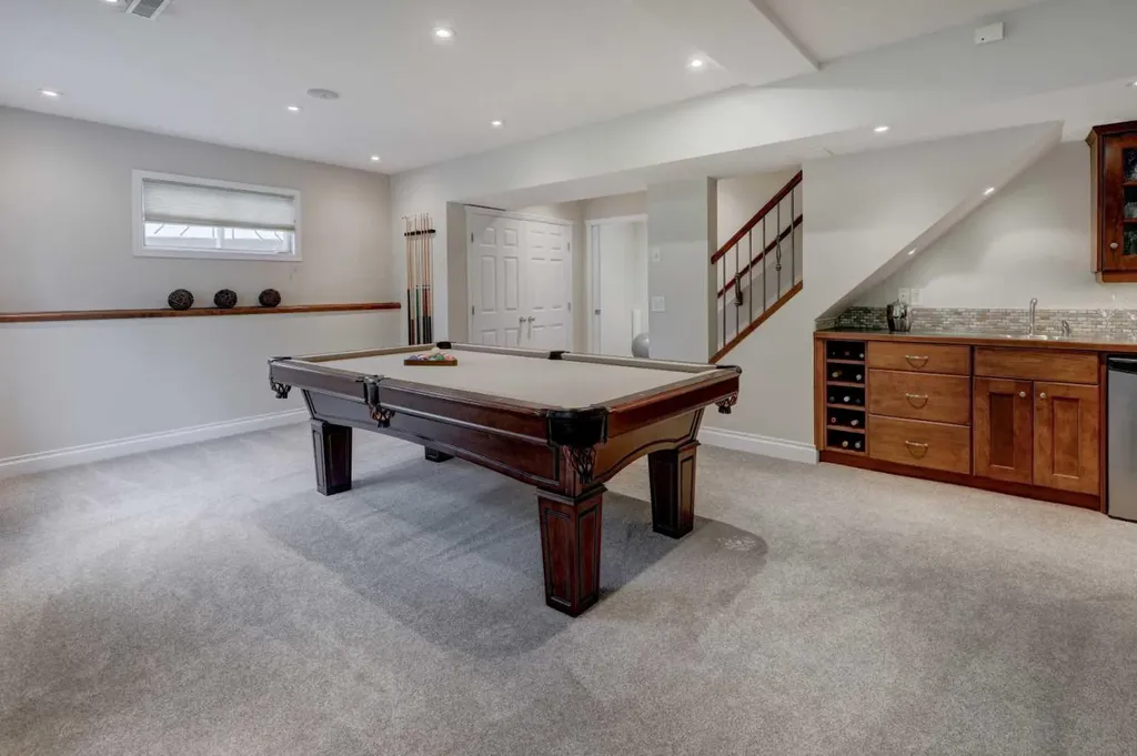 174 Mt Robson Close SE Calgary AB T2Z 2E2