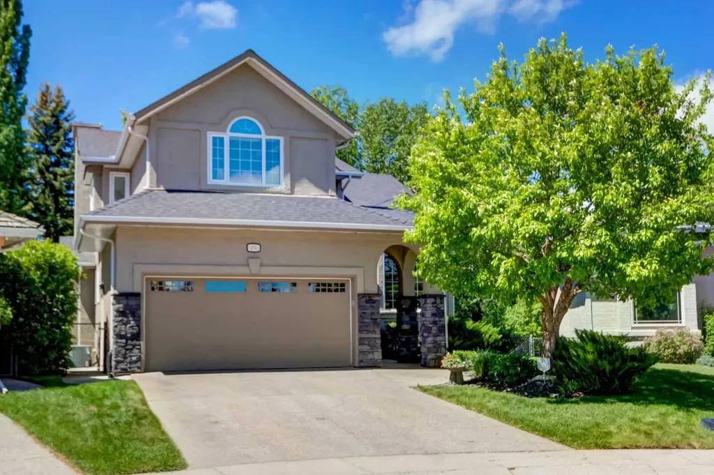 174 Mt Robson Close SE Calgary AB T2Z 2E2