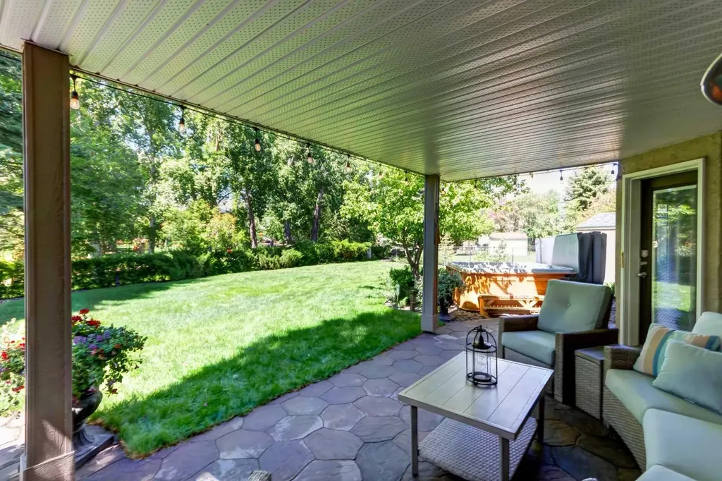 174 Mt Robson Close SE Calgary AB T2Z 2E2