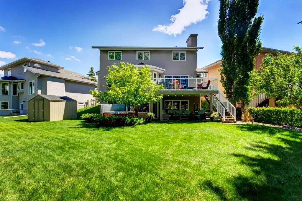 174 Mt Robson Close SE Calgary AB T2Z 2E2