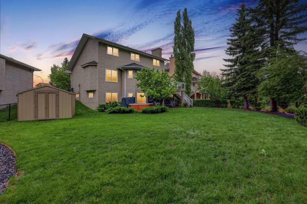 174 Mt Robson Close SE Calgary AB T2Z 2E2