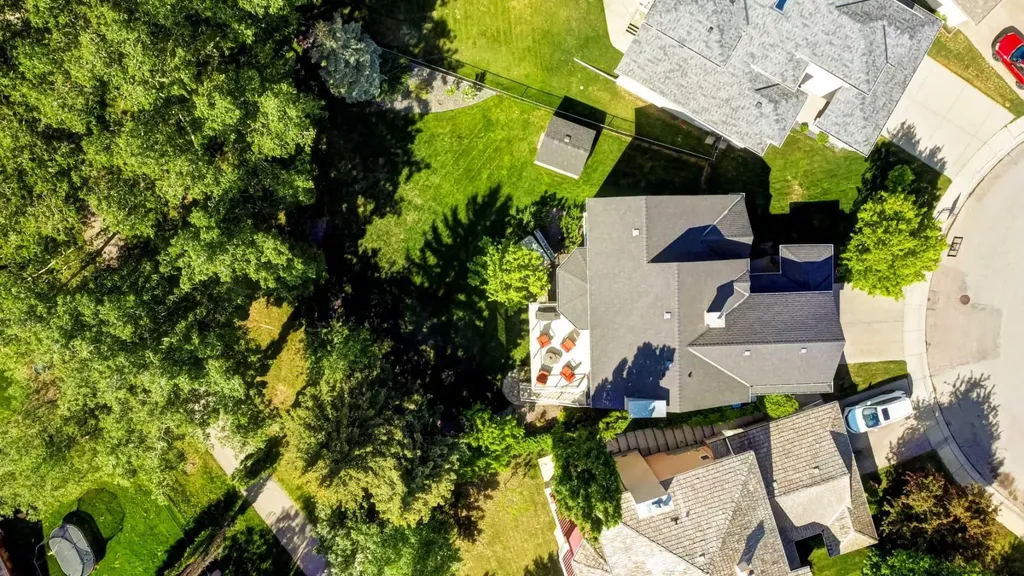 174 Mt Robson Close SE Calgary AB T2Z 2E2