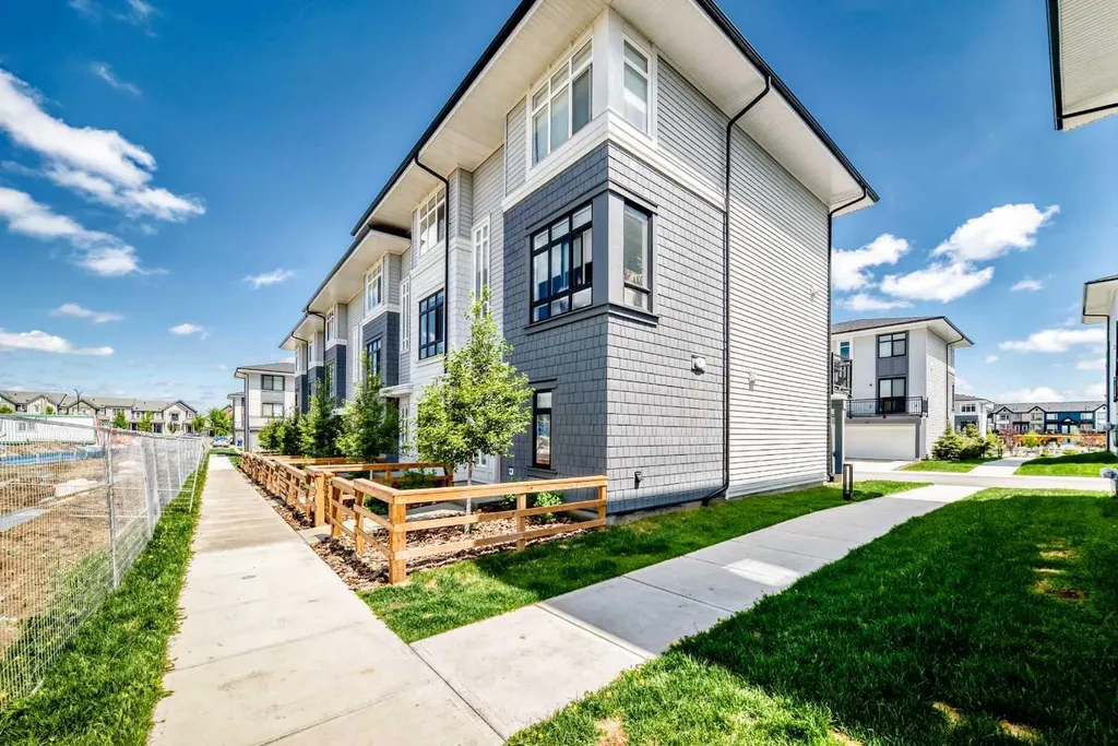 857 Belmont Drive SW Calgary AB T2X 4P2