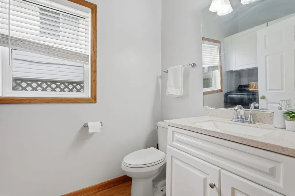 412 Sheep River Point Okotoks AB T1S1S3