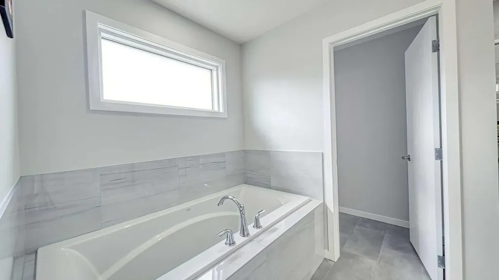 67 Setonstone Row SE Calgary AB T3M 3S1