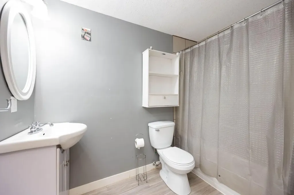 104 Crane Rise Fort Mcmurray AB t9k 0r6