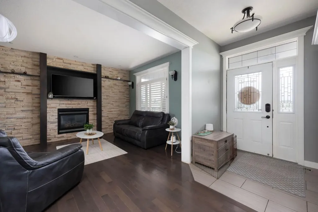104 Crane Rise Fort Mcmurray AB t9k 0r6