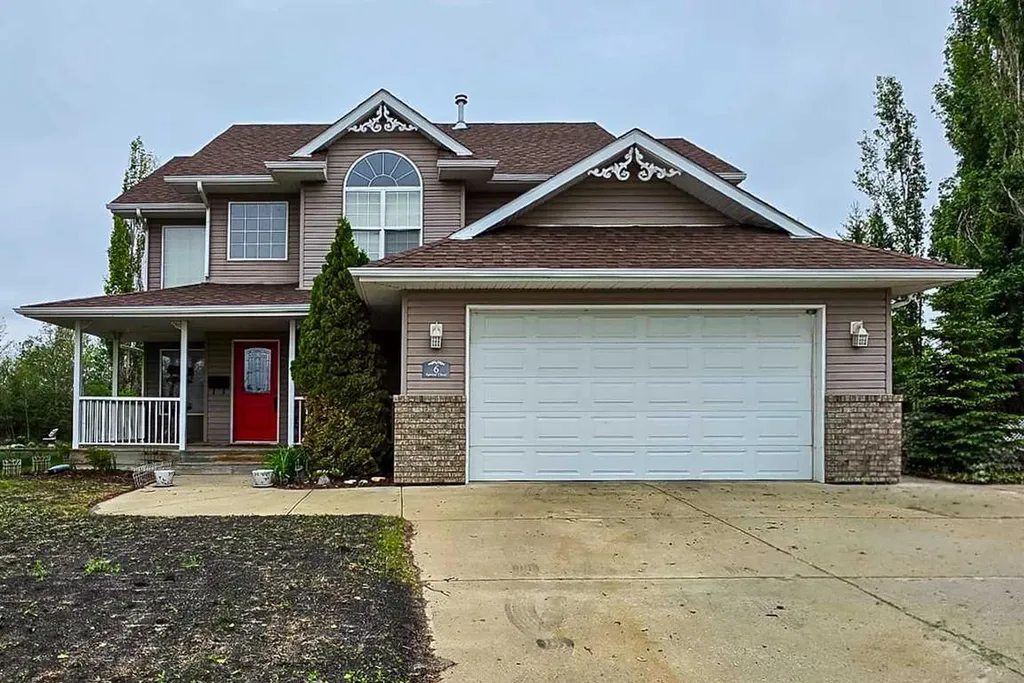 6 Spruce Close Lacombe AB T4L 2L3