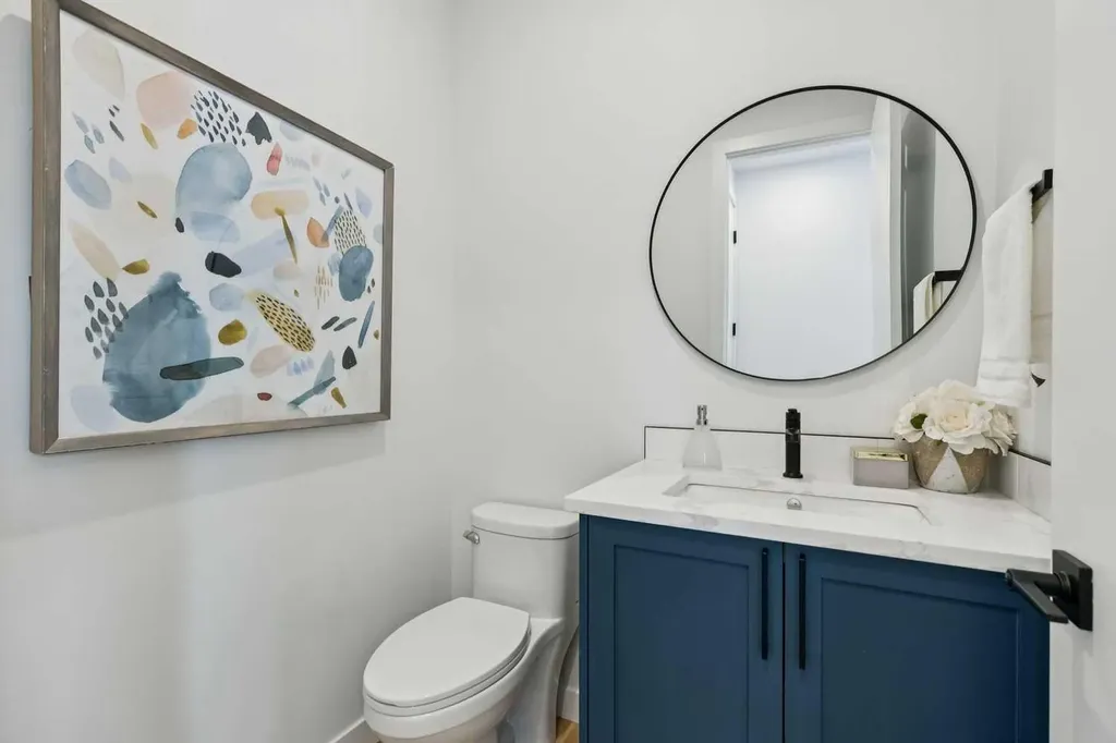440 32 Avenue NW Calgary AB T2M2P9