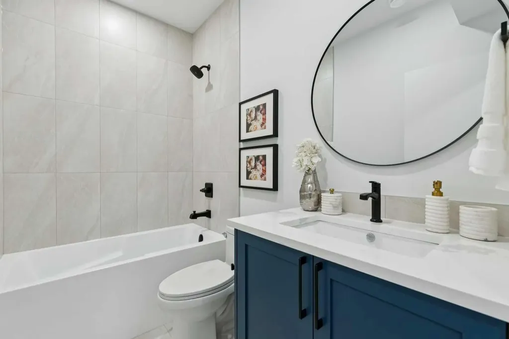 440 32 Avenue NW Calgary AB T2M2P9