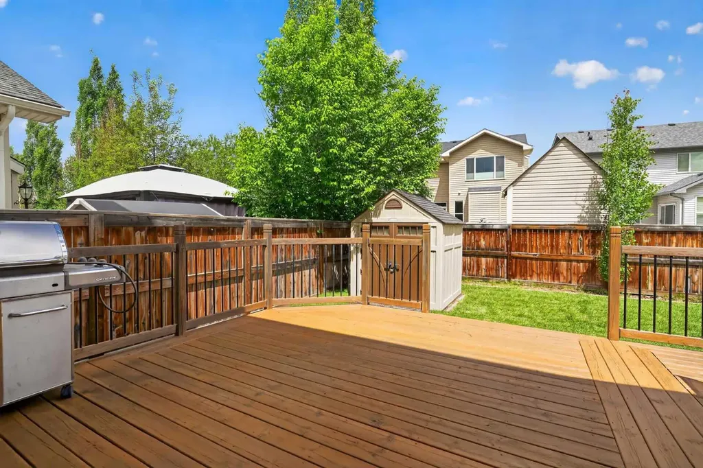 237 Brightonwoods Gardens SE Calgary AB T2Z 0Y7