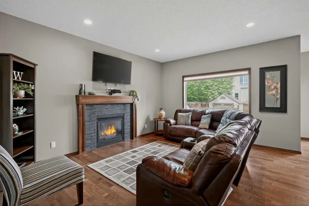 237 Brightonwoods Gardens SE Calgary AB T2Z 0Y7