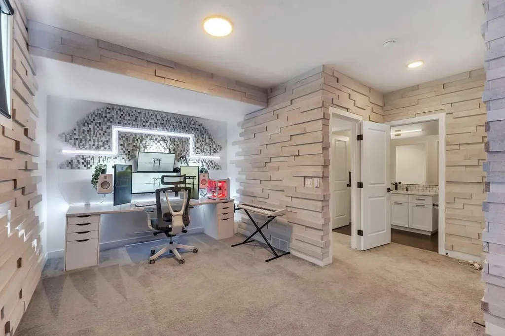 325 Crestmont Drive SW Calgary AB T3B 6G9