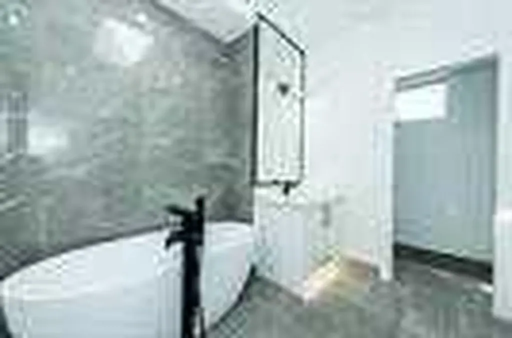 105 Hartford Road NW Calgary AB t2k2a7