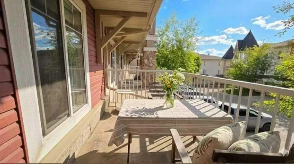 70 Panamount Drive NW Calgary AB T3K6K3