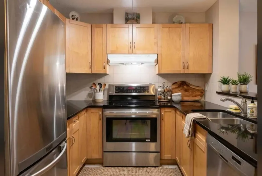 70 Panamount Drive NW Calgary AB T3K6K3